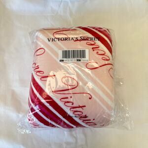 Victoria's Secret Pink White Stripe Sherpa Throw Blanket Logo 50x60